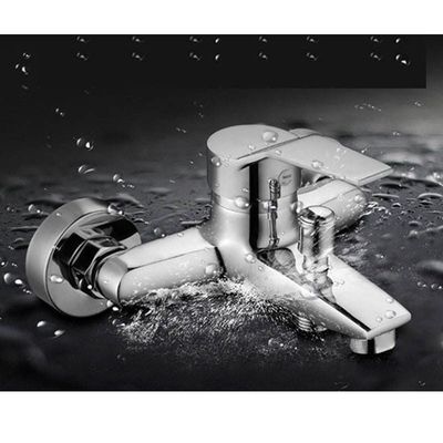 2.2 GPM صنبور الحمام السيراميكي القرص صنبور المغسلة من الفولاذ المقاوم للصدأ